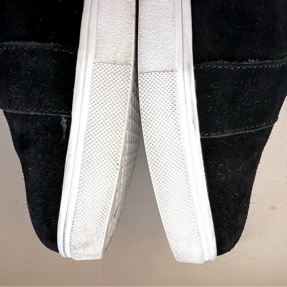 Blondo Black Suede Zipper Front Hidden Heel Waterproof Sneaker Shoes Size 8.5 - Picture 8 of 15